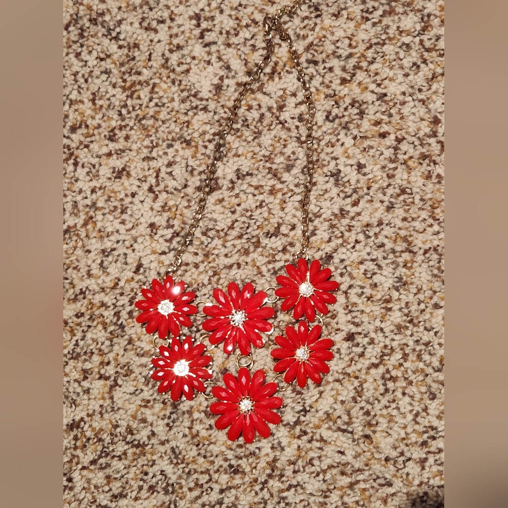 Rue 21 Flower Statement Necklace